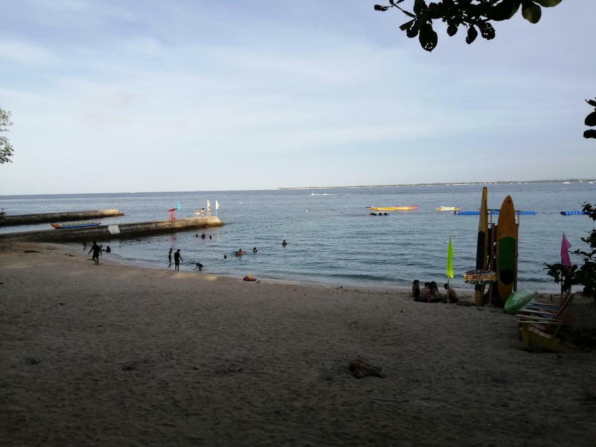 Mactan Newtown Deluxe Island Breeze Lägenhet Lapu-Lapu City Exteriör bild
