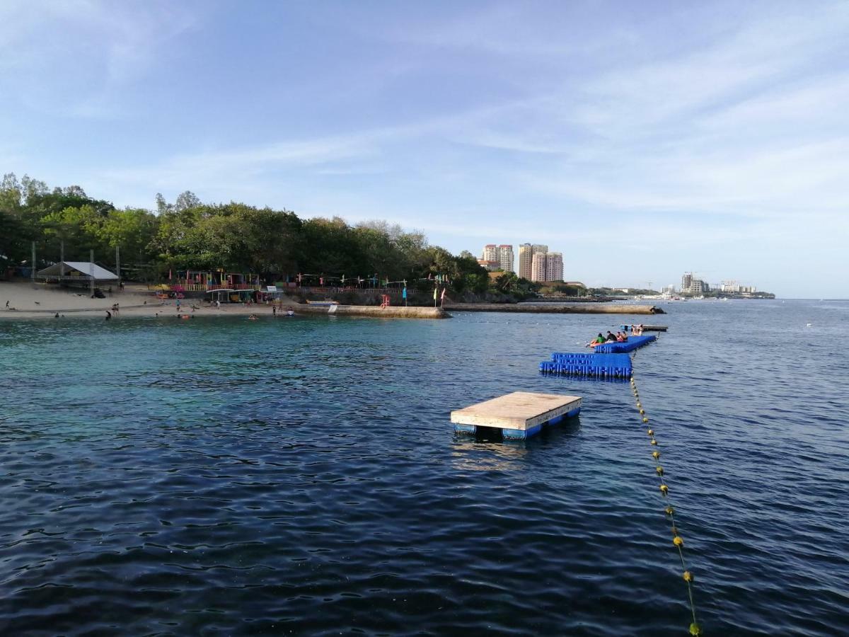 Mactan Newtown Deluxe Island Breeze Lägenhet Lapu-Lapu City Exteriör bild